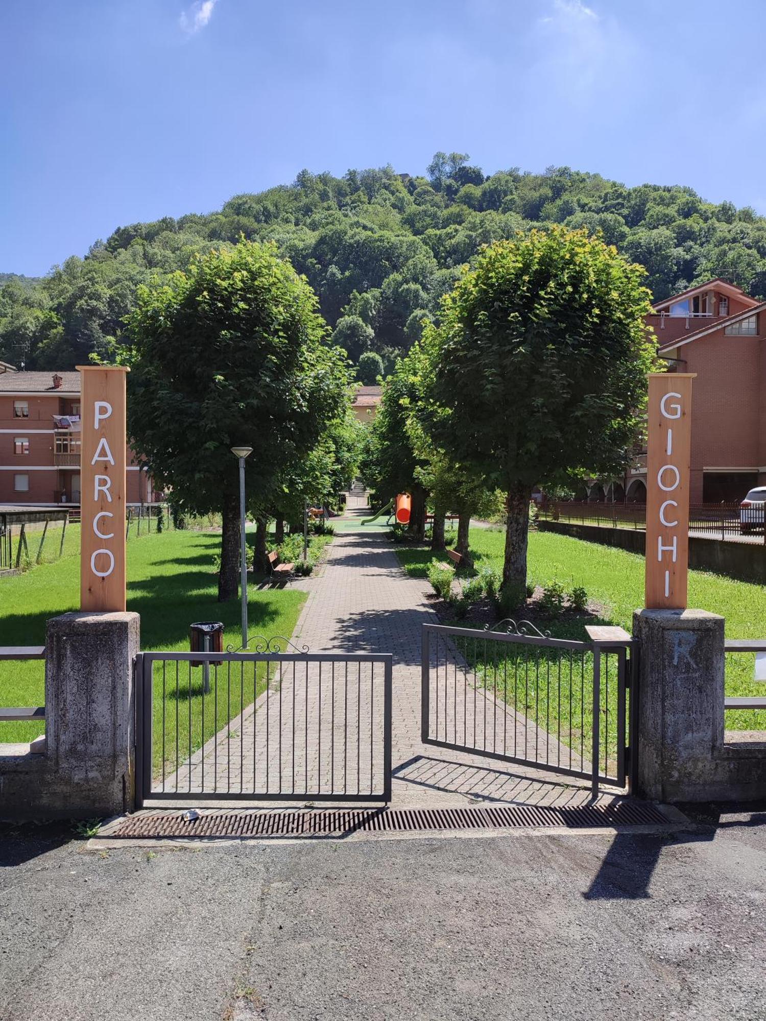 Salita Al Castello Villa Rossana Szoba fotó